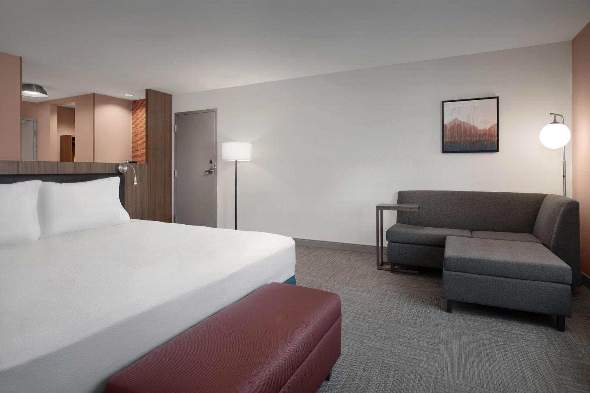 Hilton Garden Inn Denver Airport Tower Road Экстерьер фото