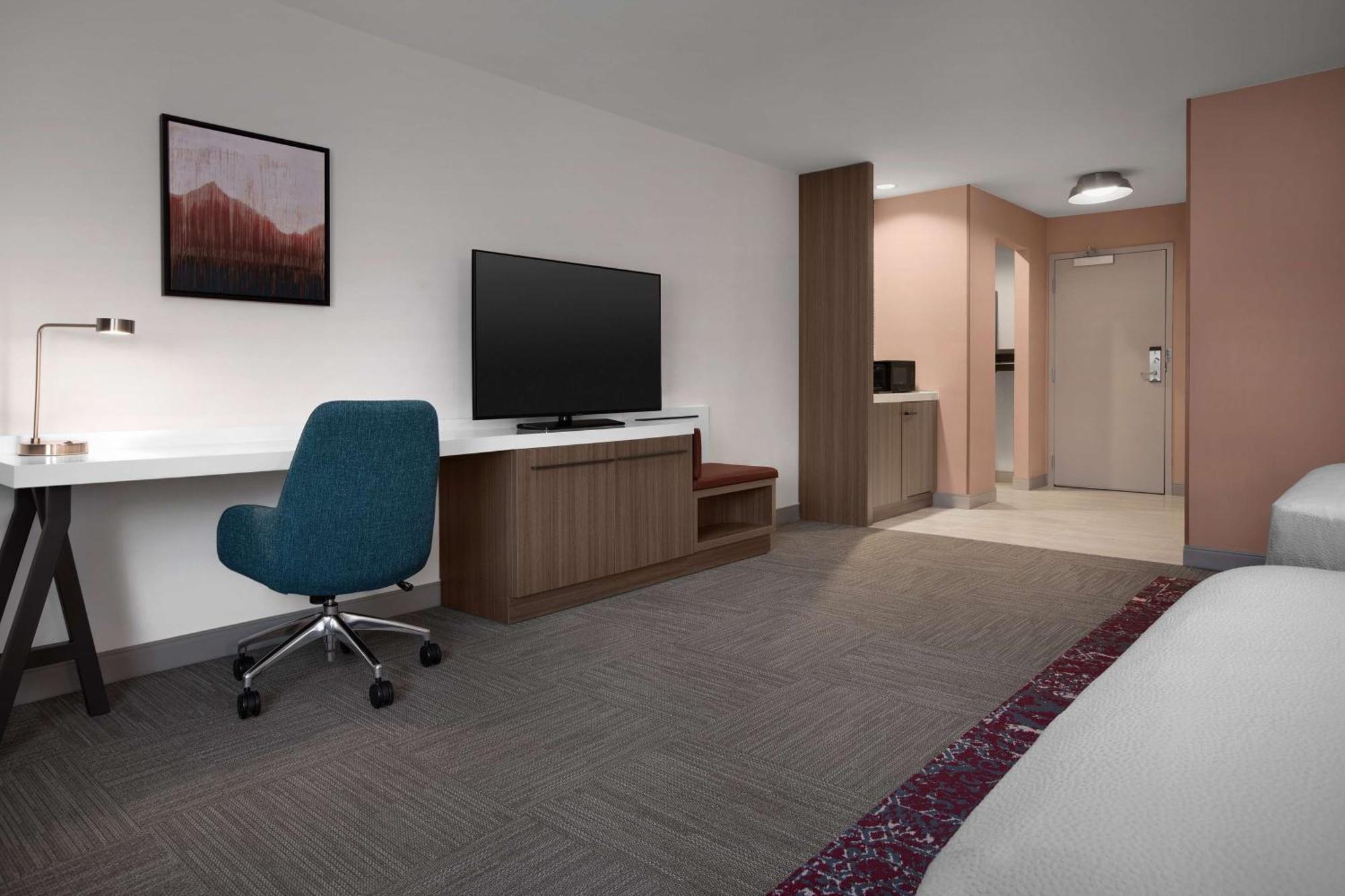 Hilton Garden Inn Denver Airport Tower Road Экстерьер фото