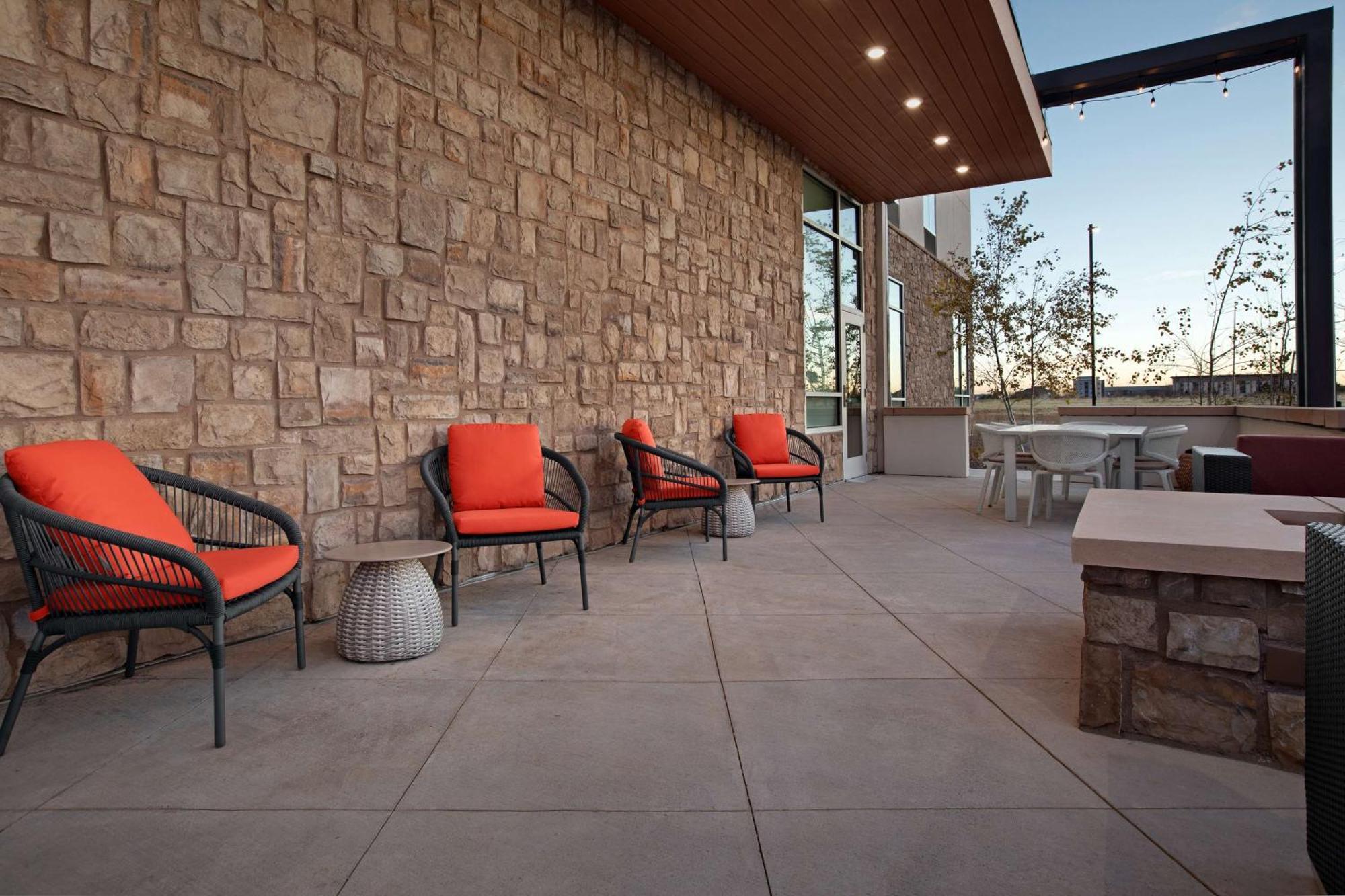 Hilton Garden Inn Denver Airport Tower Road Экстерьер фото